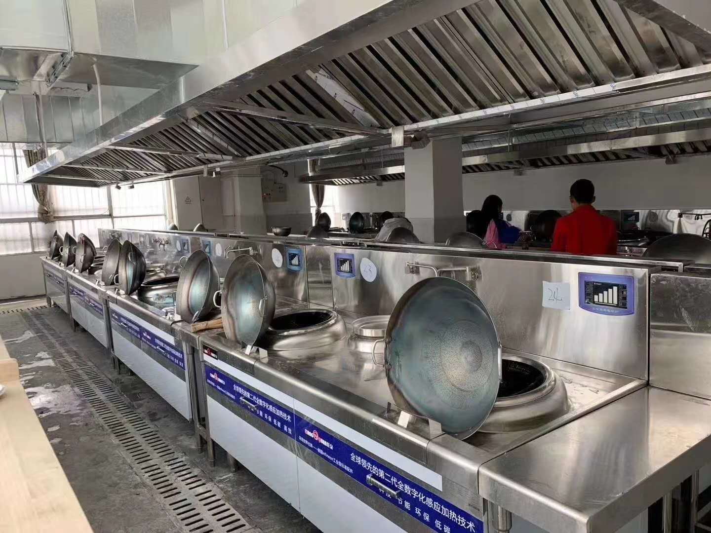學校手机看片福利视频設備