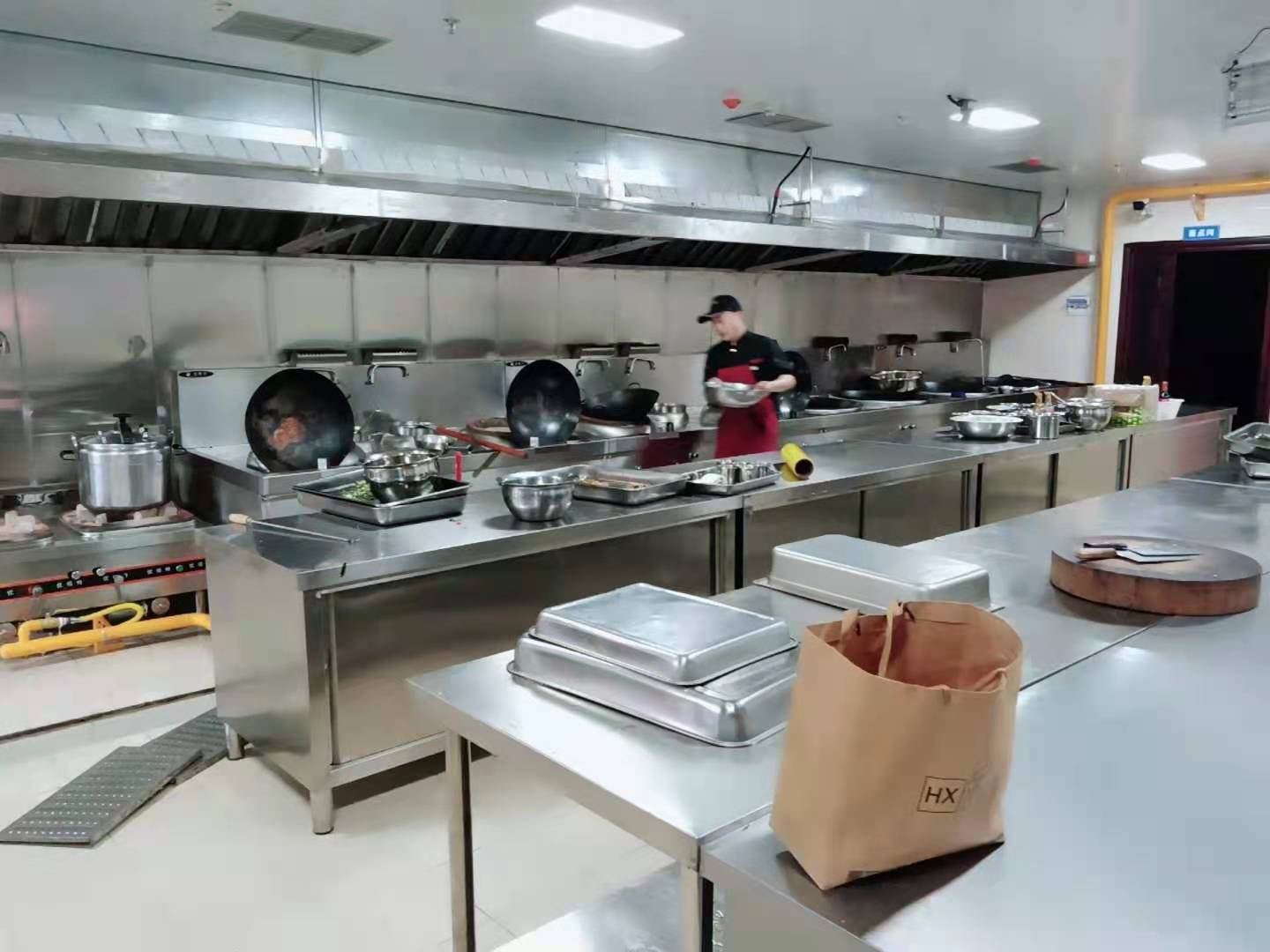 學校食堂手机看片福利视频設備