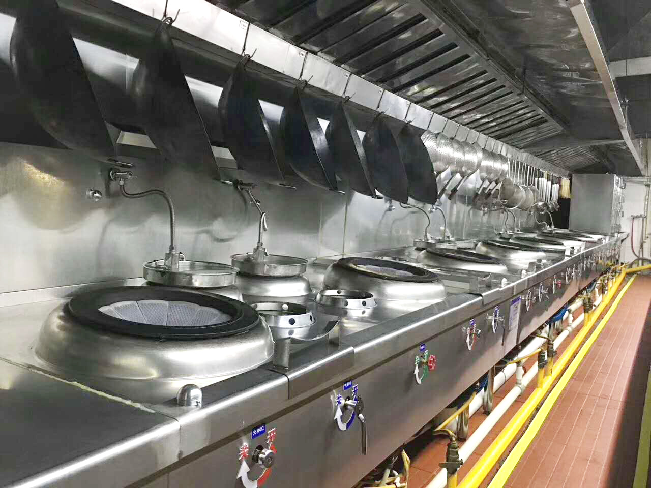 食堂手机看片福利视频設備